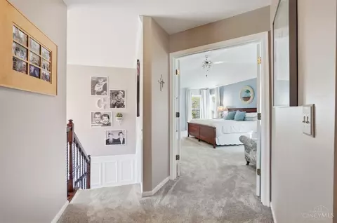 Entry Way - 1502 Huntcrest Dr, Cincinnati, OH 45255 photo 7 of 8