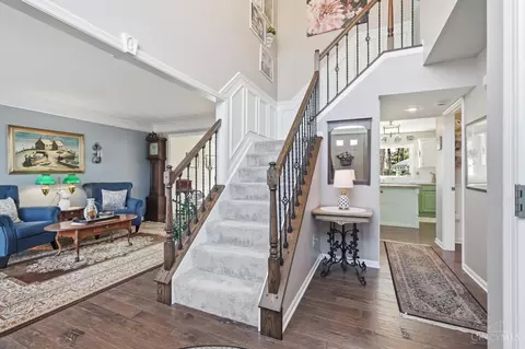 Entry Way - 1502 Huntcrest Dr, Cincinnati, OH 45255 photo 6 of 8