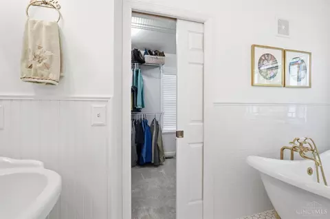 Other - 1502 Huntcrest Dr, Cincinnati, OH 45255 photo 9 of 23
