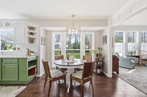 Dining - 1502 Huntcrest Dr, Cincinnati, OH 45255 photo 1 of 7