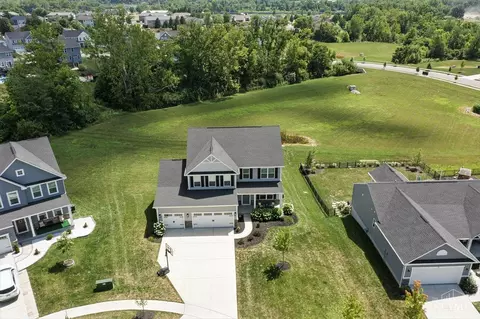 470 Pleasant Ridge Dr, Lebanon, OH 45036
