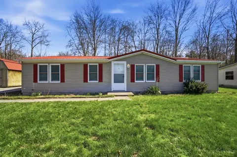4133 Fork Ridge Dr, Batavia, OH 45103