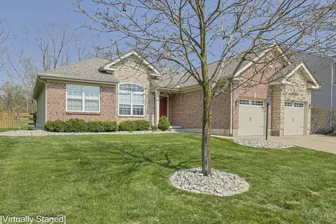 704 Oak Forest Dr, Morrow, OH 45152 photo 2