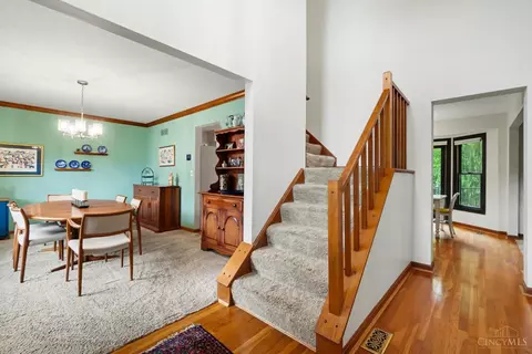 Entry Way - 6975 Perthview Dr, Cincinnati, OH 45244 photo 2 of 2