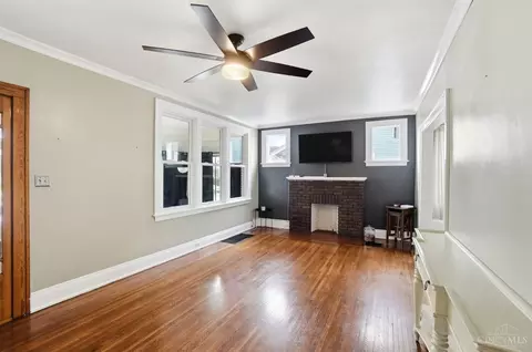 Living - 1127 Rulison Ave, Cincinnati, OH 45238 photo 1 of 1