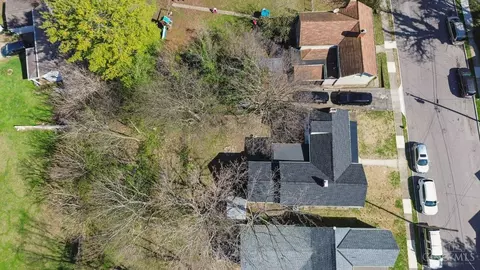 View/Area - 915 Third St, Reading, OH 45215 photo 6 of 9