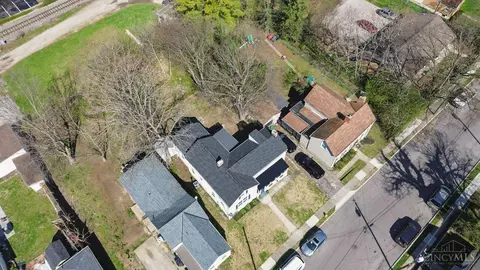 View/Area - 915 Third St, Reading, OH 45215 photo 7 of 9