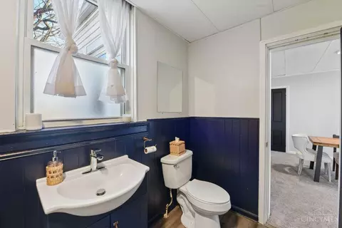 Bath - 915 Third St, Reading, OH 45215 photo 1 of 2