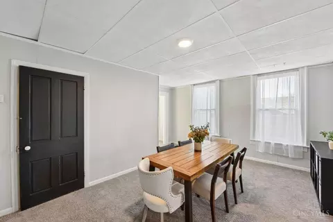 Dining - 915 Third St, Reading, OH 45215 photo 1 of 3