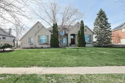 3887 St Andrews Ct, Mason, OH 45040