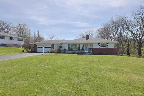 5831 Belleview Ave, Blue Ash, OH 45242