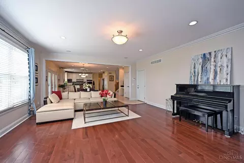 Living - 6323 Tarton Fields Ln, Mason, OH 45040 photo 2 of 2