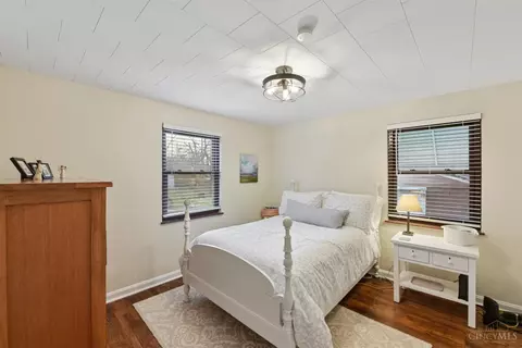 Bedroom - 3827 Thornton Dr, Cincinnati, OH 45236 photo 1 of 4