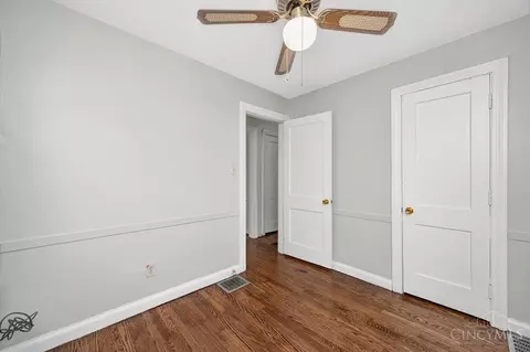 Bedroom - 62 Laurel Ave, Cincinnati, OH 45216 photo 4 of 7