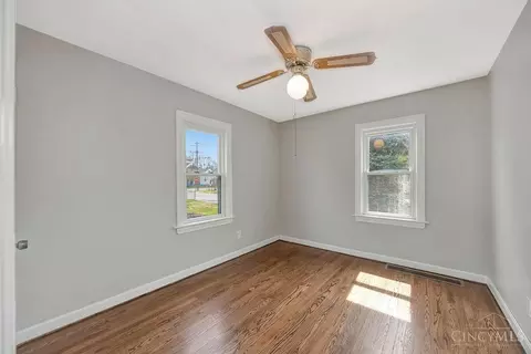 Bedroom - 62 Laurel Ave, Cincinnati, OH 45216 photo 1 of 7