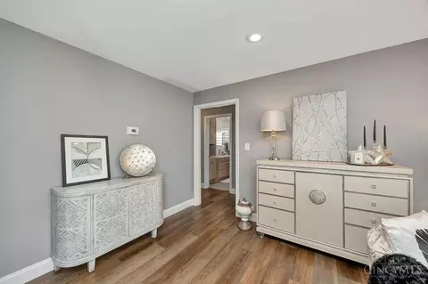 Entry Way - 39 Hermay Dr, Hamilton, OH 45013 photo 2 of 7