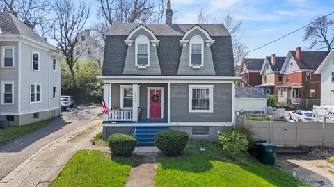 Exterior - 2711 Arbor Ave, Cincinnati, OH 45209 photo 12 of 12
