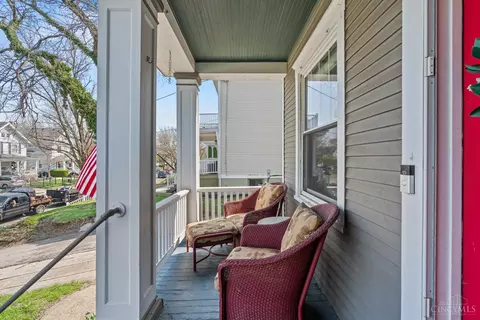 Exterior - 2711 Arbor Ave, Cincinnati, OH 45209 photo 5 of 12