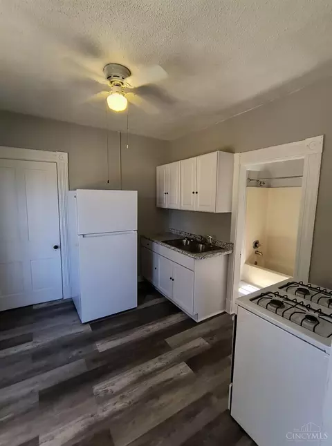 431 Third St, Hamilton, OH 45011 photo 2
