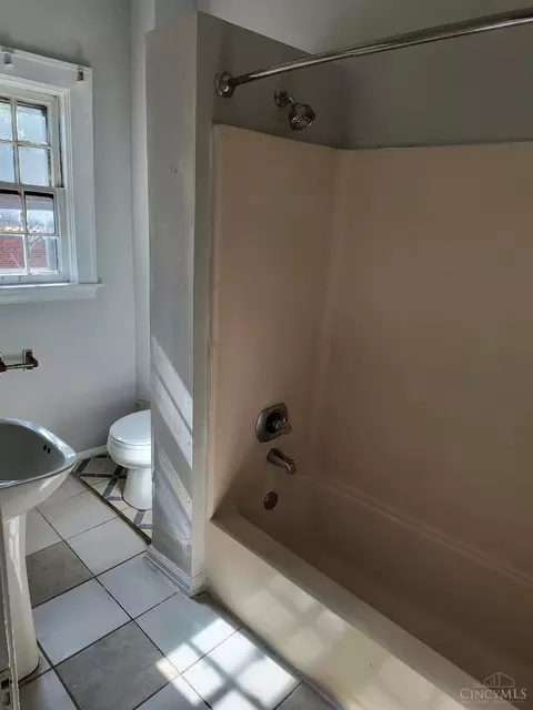 431 Third St, Hamilton, OH 45011 photo 3