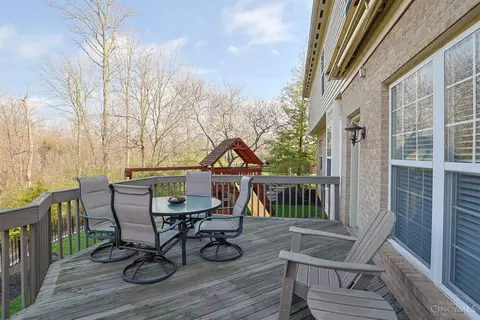 Exterior - 5141 Fordon Ct, Cincinnati, OH 45244 photo 6 of 14
