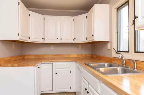 Kitchen - 6785 Marvin Ave, Cincinnati, OH 45224 photo 1 of 2