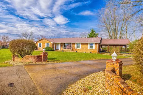 175 Paula Dr, West Union, OH 45693