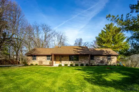 3873 Buck Ridge Dr, Okeana, OH 45053