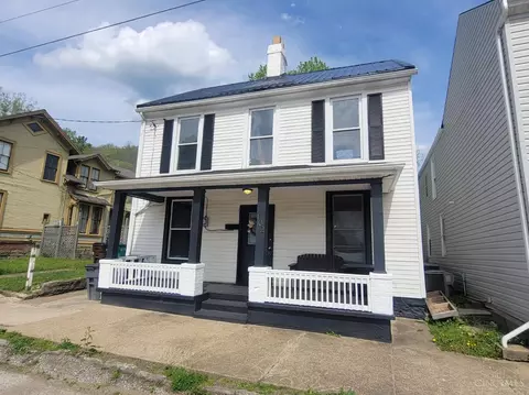 102 Third St, Ripley, OH 45167