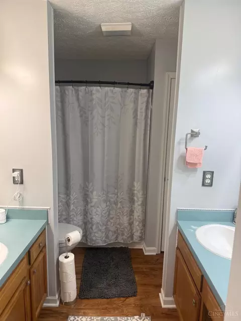 Bath - 7249 Fairground Rd, Blanchester, OH 45107 photo 1 of 2