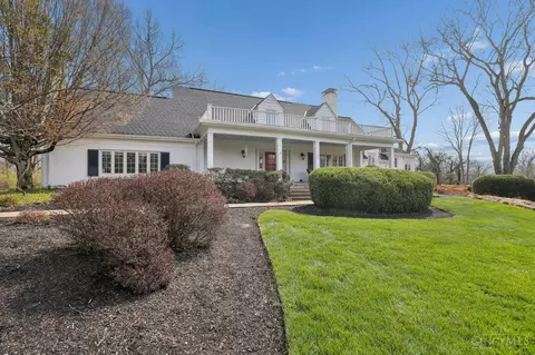 6721 Bennett Rd, Anderson Twp, OH 45230