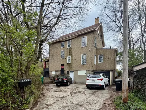 3719 Laclede Ave, Cincinnati, OH 45205