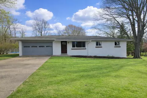 969 Robin Hill Dr, New Richmond, OH 45157