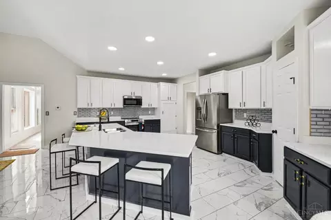 Kitchen - 745 Compton Rd, Cincinnati, OH 45231 photo 1 of 2