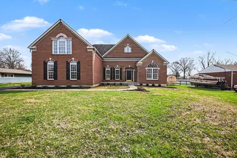 745 Compton Rd, Cincinnati, OH 45231