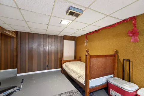 Bedroom - 9007 Rolling Ln, Cincinnati, OH 45236 photo 6 of 6