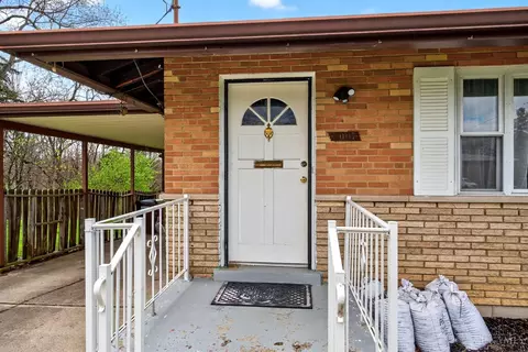 Exterior - 9007 Rolling Ln, Cincinnati, OH 45236 photo 6 of 17