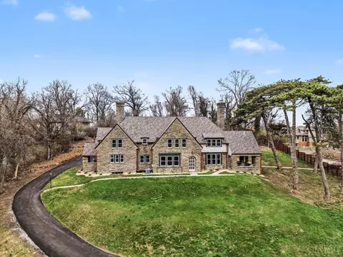 740 Fred Shuttlesworth Cir, Cincinnati, OH 45229