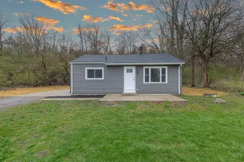 8469 Corlee Rd, Middletown, OH 45042
