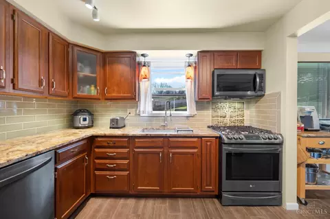 Kitchen - 4073 Mantell Ave, Cincinnati, OH 45236 photo 1 of 4