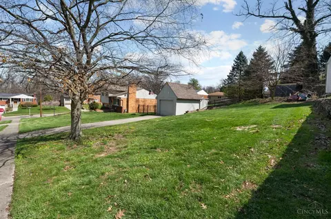 Exterior - 4073 Mantell Ave, Cincinnati, OH 45236 photo 9 of 9