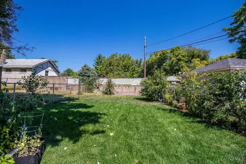 Exterior - 710 Ross Ave, Saint Bernard, OH 45217 photo 5 of 11