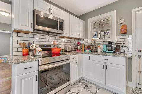 Kitchen - 710 Ross Ave, Saint Bernard, OH 45217 photo 1 of 5