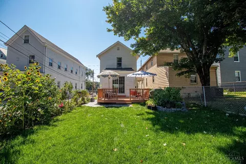 Exterior - 710 Ross Ave, Saint Bernard, OH 45217 photo 4 of 11