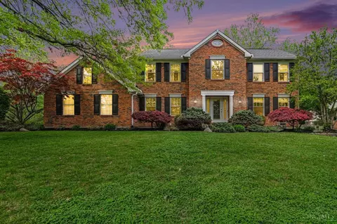 3340 Wessex Ct, Loveland, OH 45140
