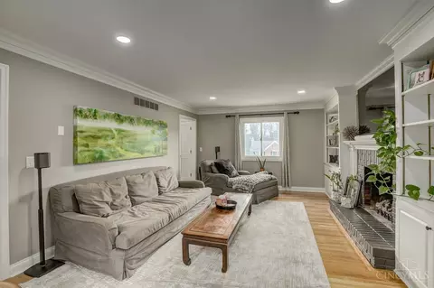 Living - 8317 Jakaro Dr, Cincinnati, OH 45255 photo 4 of 4