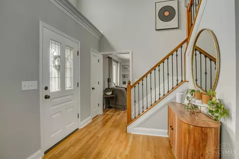 Entry Way - 8317 Jakaro Dr, Cincinnati, OH 45255 photo 2 of 4