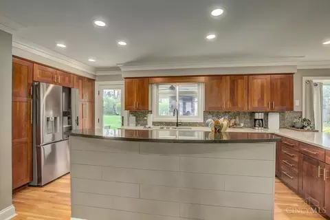 Kitchen - 8317 Jakaro Dr, Cincinnati, OH 45255 photo 2 of 3