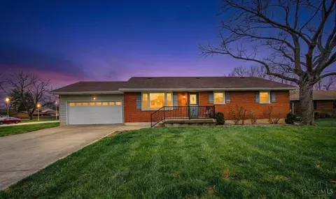 7453 Morris Rd, Hamilton, OH 45011