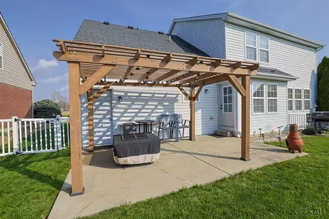 Exterior - 396 Barney Ct, Harrison, OH 45030 photo 14 of 16